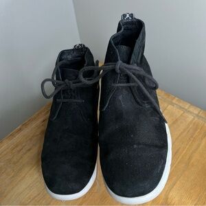 UGG Men's 10M Chukka Boot